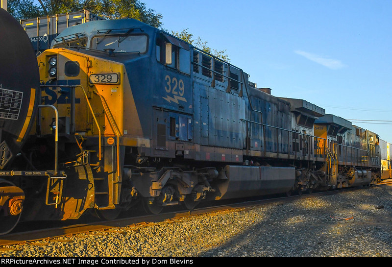 CSX 329